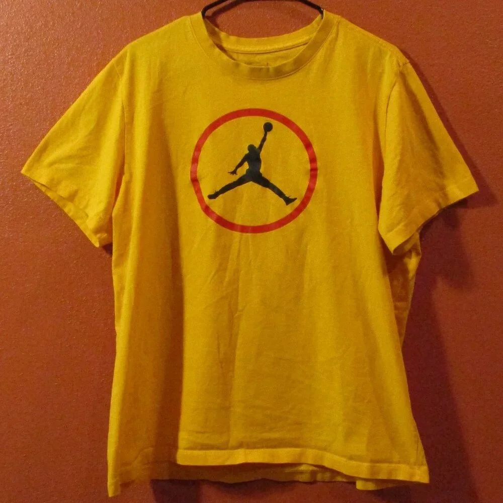 Jordan Shirt Men X Large Yellow Red Black White Jumping Airman Basketball Shirt